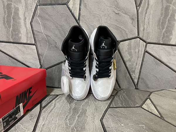 ナイキ靴着用イメージ